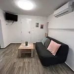 Apartament Mac Hulas By The Sea *