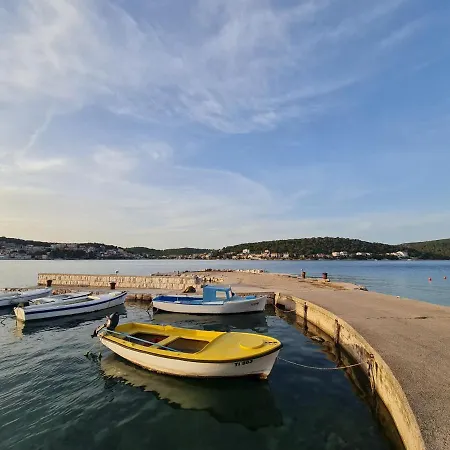 Mac Hulas By The Sea Apartman