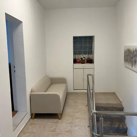 Apartment Mac Hulas By The Sea Tisno