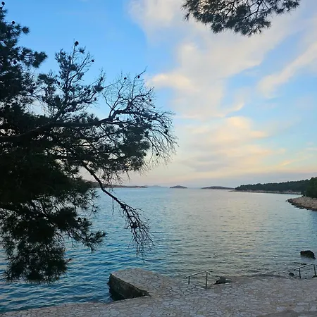 Casa De * Tisno
