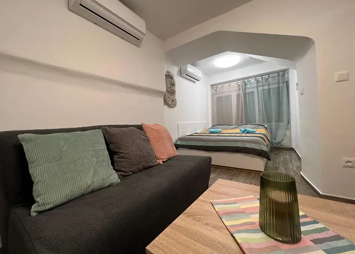 Mac Hulas By The Sea טיסנו