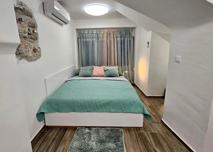 Mac Hulas By The Sea * טיסנו